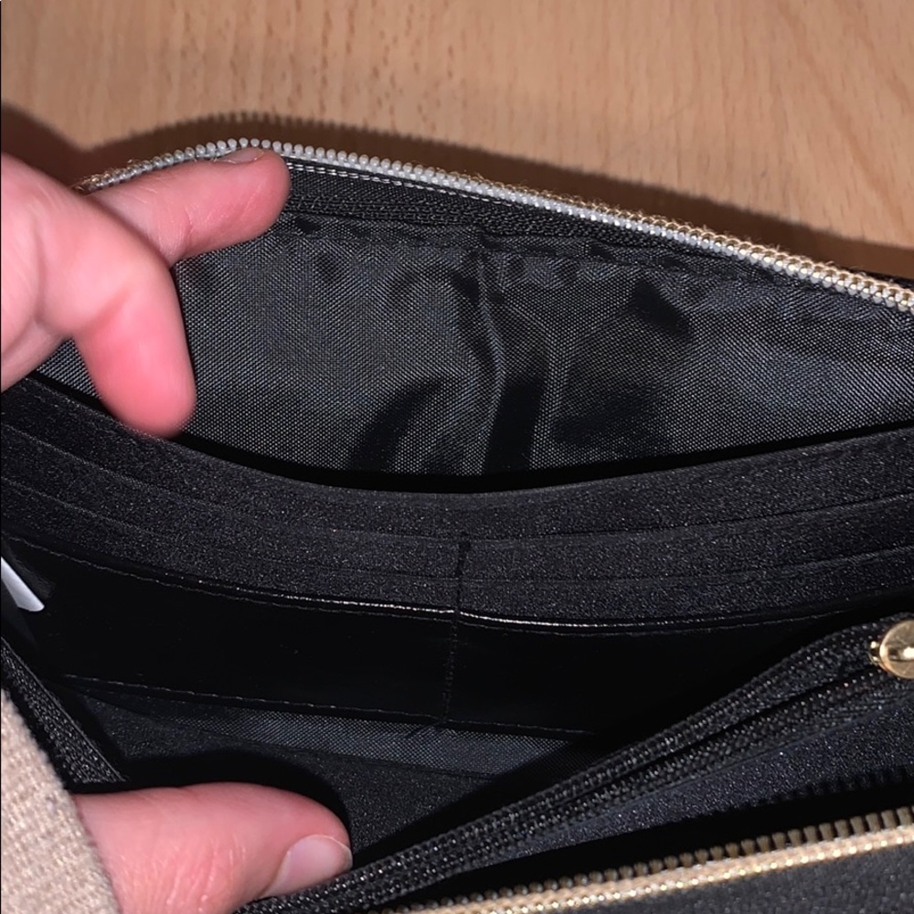 Wallet - Picture 4 of 6